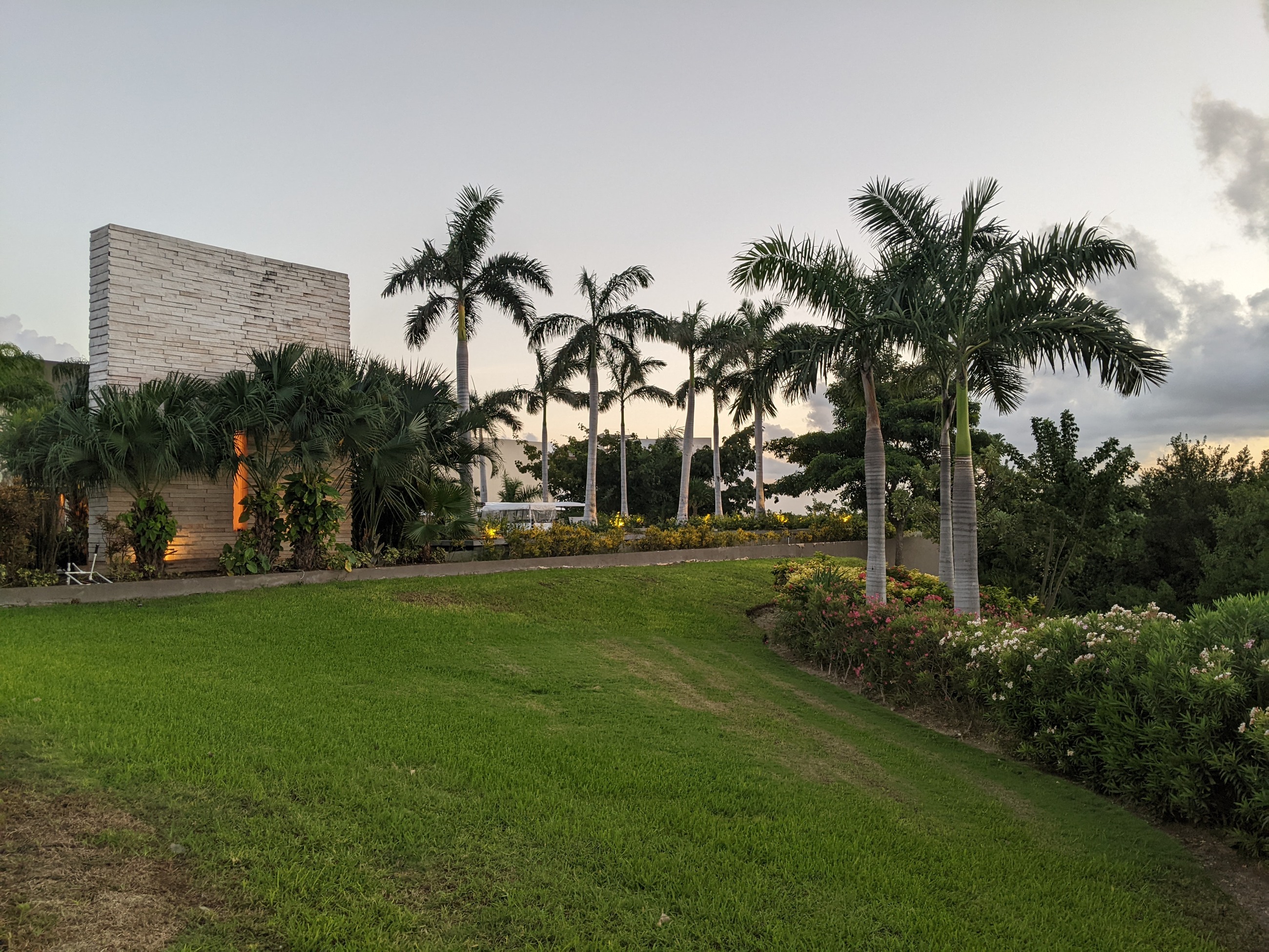 PXL_20251028_231213977.jpg